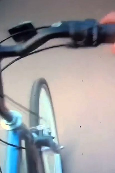 Un policier rattrape un dealer avec le vélo qu'il a abandonné pour s'enfuir