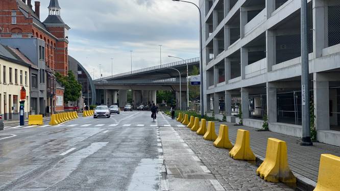 Grote gele blokken aan parkeertoren in Ledeberg weggehaald na kritiek: subtielere modellen op komst