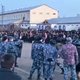 Klokkenluider martelingen in Russische gevangenissen gevlucht naar Frankrijk