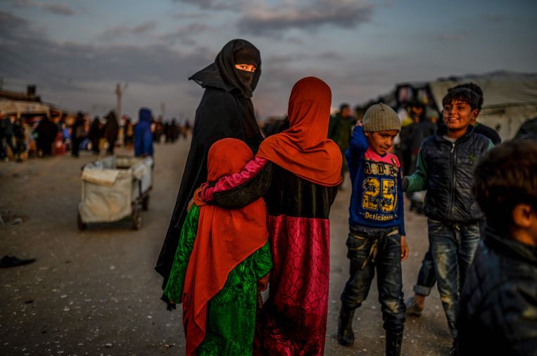Het is onbekend of er nog meer kinderen zijn zoals de neefjes van S. R. die zonder hun ouders in de vluchtelingenkampen zitten. Beeld AFP