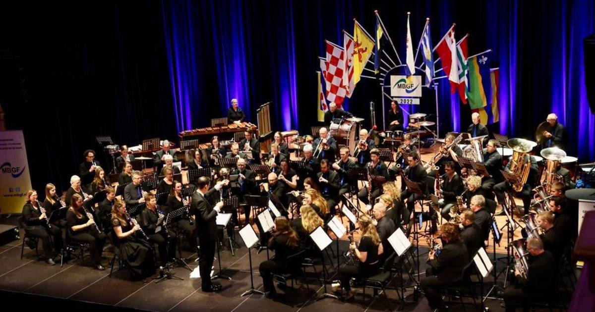 ‘Gepromoveerd’ Mauriks orkest pakt uit met grootste show ooit | Buren ...