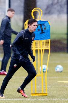 FC Utrecht-nieuwkomer Jensen prijst leermeester: ‘Erik ten Hag is de beste trainer die ik heb gehad’