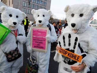 Duizenden klimaatbetogers trekken door Berlijn en Keulen