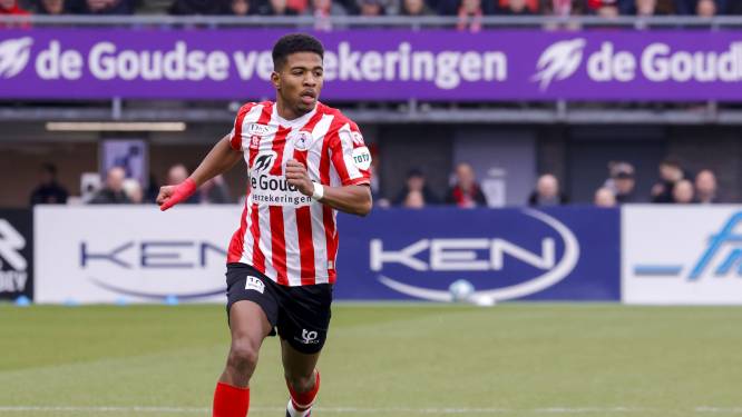 Door PSV verhuurde rechtsback Sambo stoot via Sparta door naar de basis van Jong Oranje