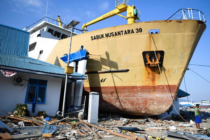 De actie is ten voordele van de slachtoffers van de tsunami in Indonesië.