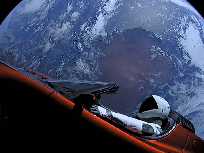 Leiden Elon Musk en co iedereen af met ruimtetoerisme? Om rijker dan ooit te worden met iets heel anders: mijnbouw in de ruimte