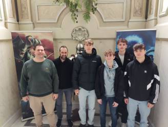 Leerlingen Sivibu verkennen wereld van computergames bij Belgische topbedrijf
