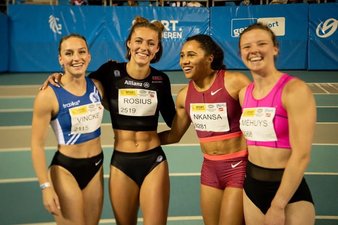 Rani Vincke, Rani Rosius, Delphine Nkansa and Elise Mehuys op de IFAM Indoor.
