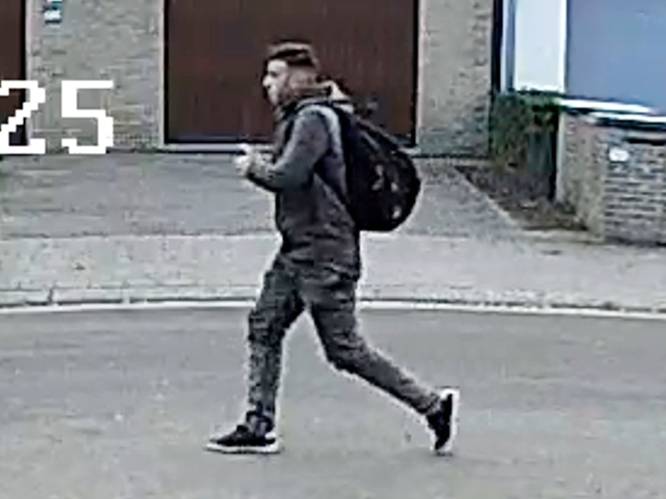 VIDEO. Politie zoekt deze man voor steekpartij in Knokke-Heist: slachtoffer (47) buiten levensgevaar