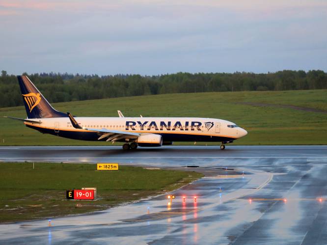 Wit-Russische overheid: “Ryanair-vlucht moest landen na dreiging door Hamas”, Europa spreekt over “kaping”
