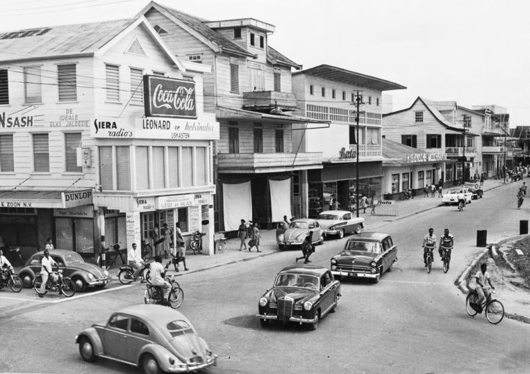 Verhaal van gemankeerde emancipatie in Suriname