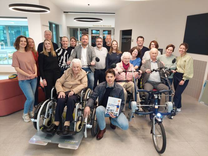 Extra rijwielen voor bewoners van Brugges grootste woonzorgcentrum Sint-Pietersmolenwijk