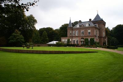 Restaurant Tollius mag cateren in koetshuis van Prattenburg