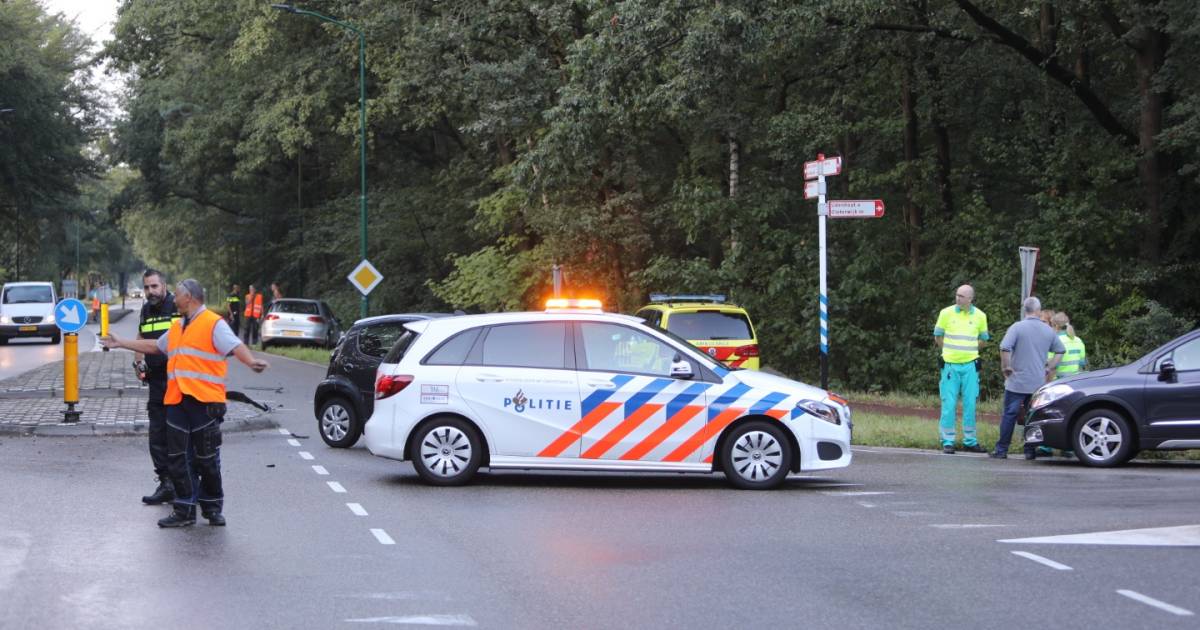 Gewonde na aanrijding tussen twee auto’s in Musselkanaal.