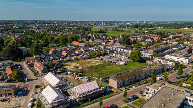 Kampen krijgt alsnog voldoende voor centrumplan IJsselmuiden: groen licht voor supermarkt 

