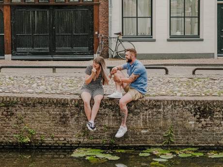Toeval bestaat niet... Freya en Jorrit zijn een stel én op dezelfde dag in hetzelfde ziekenhuis geboren
