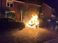 Een auto is donderdagavond in brand gevlogen in Veldhoven.