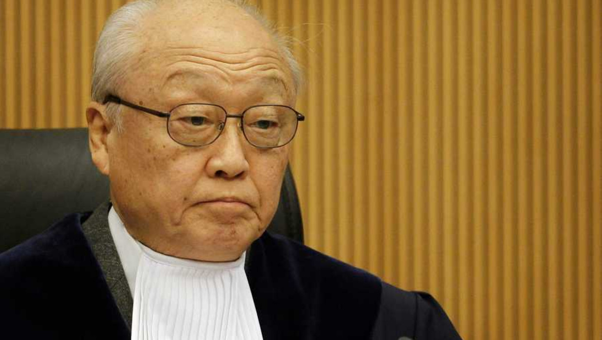President Shunji Yanai tijdens de uitspraak van het zeerechttribunaal in de zaak met de Artic Sunrise. Beeld anp