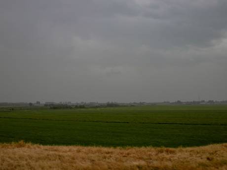 Bewolkt, grijs en druilerig in Rijssen-Holten in de ochtend