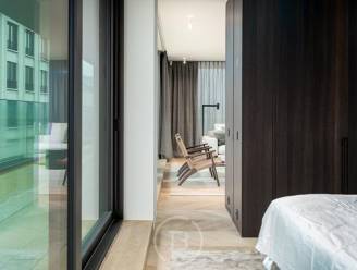 BINNENKIJKEN. Dit luxueuze designappartement in hartje Gent koop je voor 3,25 miljoen euro: “Riante terrassen en prachtig uitzicht”