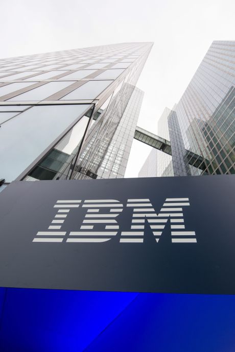 IBM envisage de remplacer de nombreux emplois par l'IA