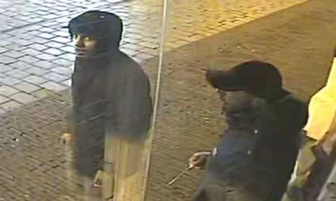 De drie inbrekers zijn goed in beeld. Twee van de drie.