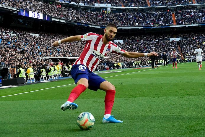 Yannick Carrasco speelde in februari de stadsderby met Atlético tegen Real Madrid, toen nog met publiek. Iets wat momenteel niet meer aan de orde is.