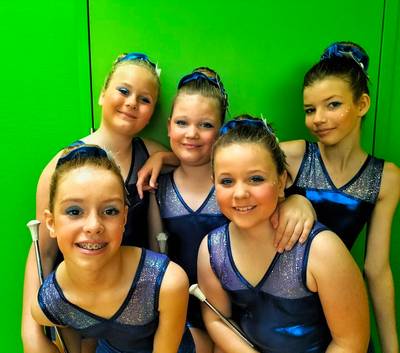 Twirlsters van Revenge Overdinkel winnen Overijssels kampioenschap en mogen naar het NK
