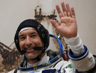 Primeur: astronaut draait vanuit de ruimte plaatjes op festival Ibiza
