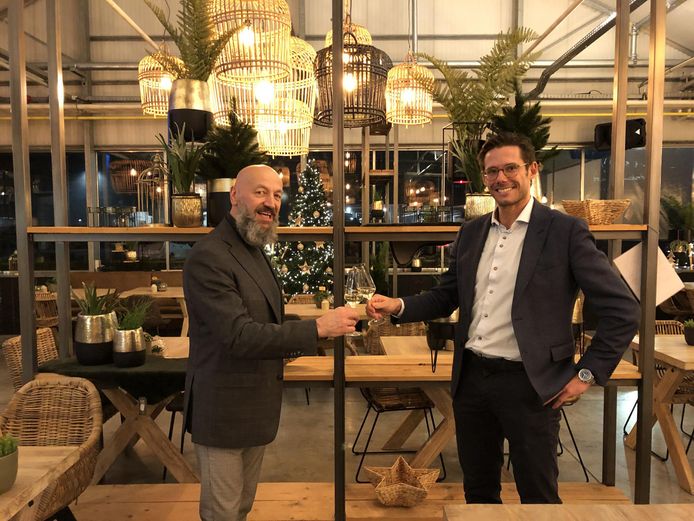 Tim Hye en Stijn Crombé heropenen het Tuinkaffee van Eurotuin.