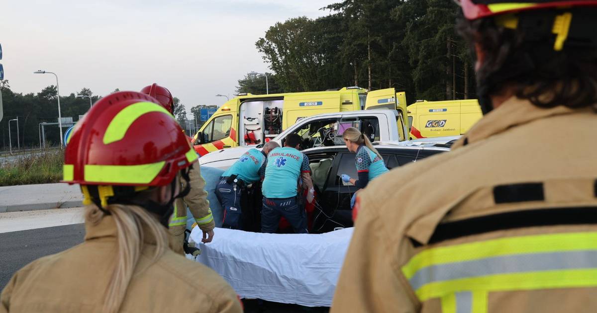 Drie gewonden waaronder een baby na botsing op de A67 in Veldhoven.