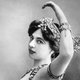 Bijna betrapt met belastende brieven van Mata Hari