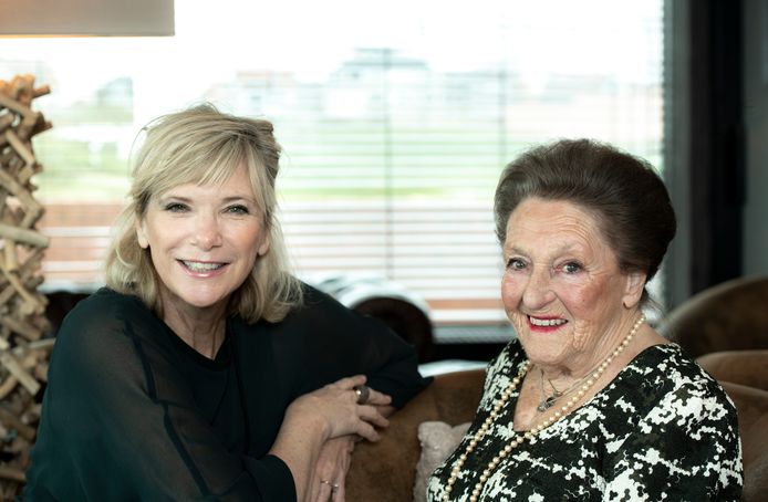 Lynn Wesenbeek met haar schoonmoeder Aline