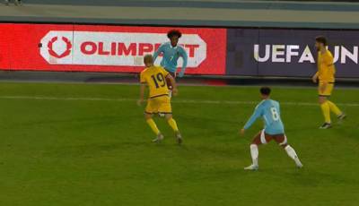 LIVE KAZAKHSTAN-YOUNG DEVILS. Match finished? Sardella finishes off a great attack