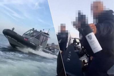 Franse politie treedt steeds agressiever op tegen migranten: dreigen met pepperspray en platsteken van bootjes