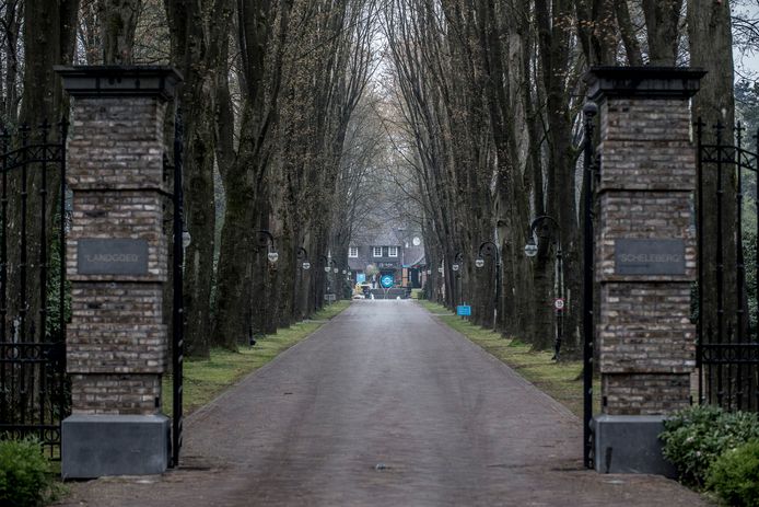 Topparken - Landgoed De Scheleberg. De verdachte was directeur bij het concern.