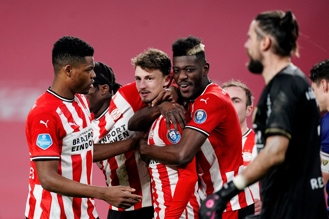 PSV Komt Vroege Tik VVV Te Boven En Sluit 2020 Goed Af Foto AD nl
