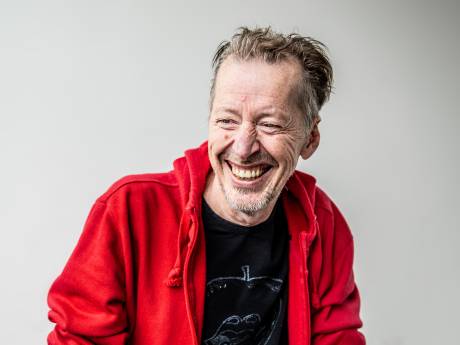 Jan Rot krijgt staande ovatie van 15.000 man na uitvoering van Hallelujah