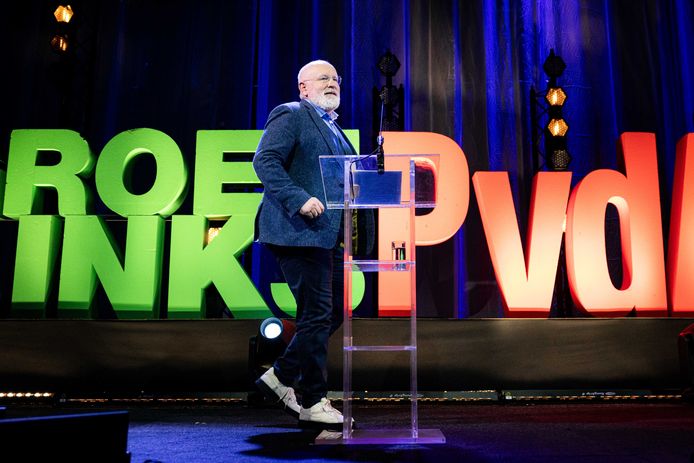 GroenLinks-PvdA-leider Frans Timmermans tijdens het congres van de twee partijen in april.