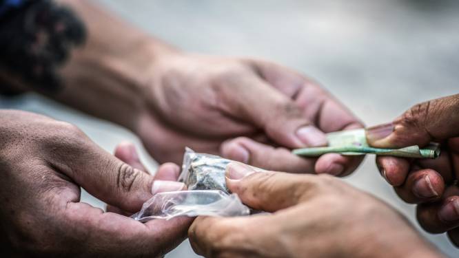 Cocaïne tussen een lading mondmaskers en forse prijsstijging: zo ontregelt covid-19 de wereldwijde drugshandel
