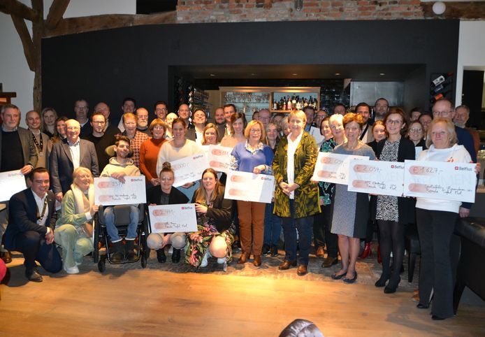 Ronde Tafel Mol maakte maar liefst 19 sociale projecten gelukkig met financiële steun.