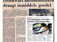 Een artikel uit het Eindhovens Dagblad over autogordels in 1989 en een in het Brabants Dagblad uit 2024.