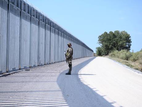 Migranten van eilandje gehaald na oversteek van Turkije naar EU