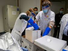La première livraison de vaccins Pfizer/BioNTech est arrivée à l'UZ Leuven