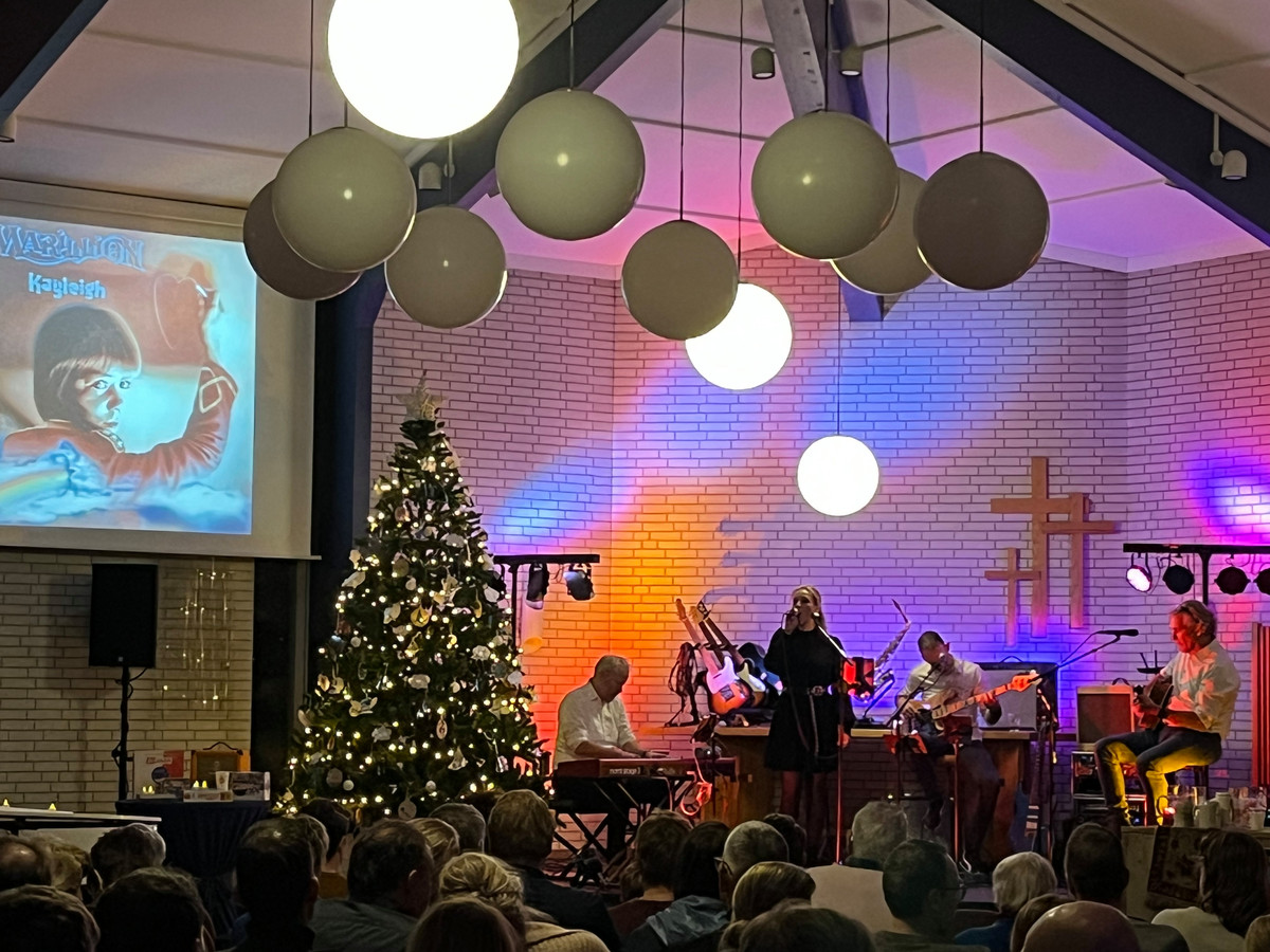 Wie Doet De Kerkdienst Muziek verbindt tijdens de tiende Top2000-kerkdienst in Lexmond: ‘Ook