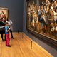 Gedimd licht en géén verrassingen op de prikkelarme avond van het Rijksmuseum