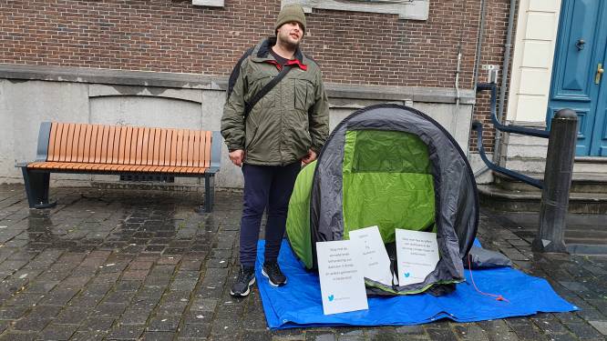 Tijdelijk onderdak voor dakloze Thomas uit Breda