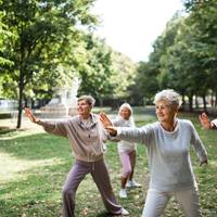 7 sporten die je gewrichten ontzien