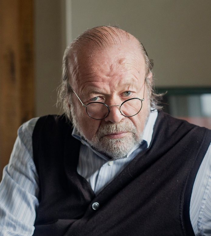 Hugo Camps onze columnist De Krant hln.be