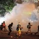 Politie Hongkong vuurt traangas af op betogers